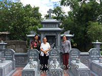 Mộ đá công giáo