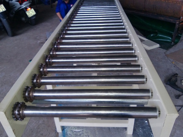 Băng tải con lăn