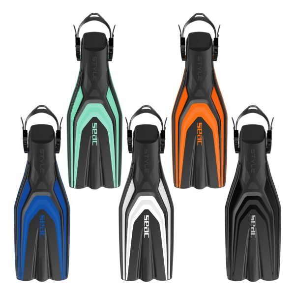 Chân nhái lặn hở gót