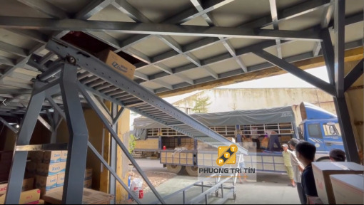 Dự án băng tải con lăn nghiêng