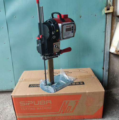 Máy cắt đứng nhiều tốc độ