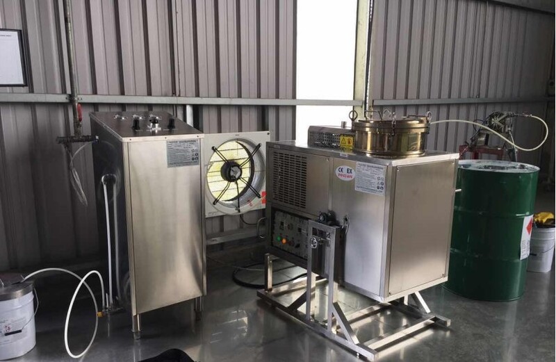 Máy tái chế rung môi