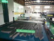 Máy  cắt vải tự động