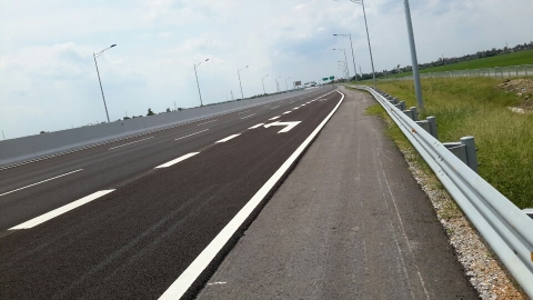 Thi công sơn nhiệt dẻo phản quang