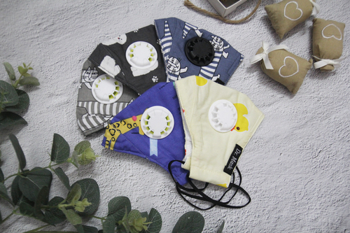 Khẩu trang vải 3D trẻ em có van